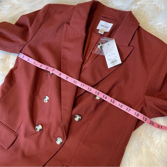 NWT Nine West Chestnut Lined Double Breasted Blazer & Cropped Wide Pants Suit - Picture 12 of 16